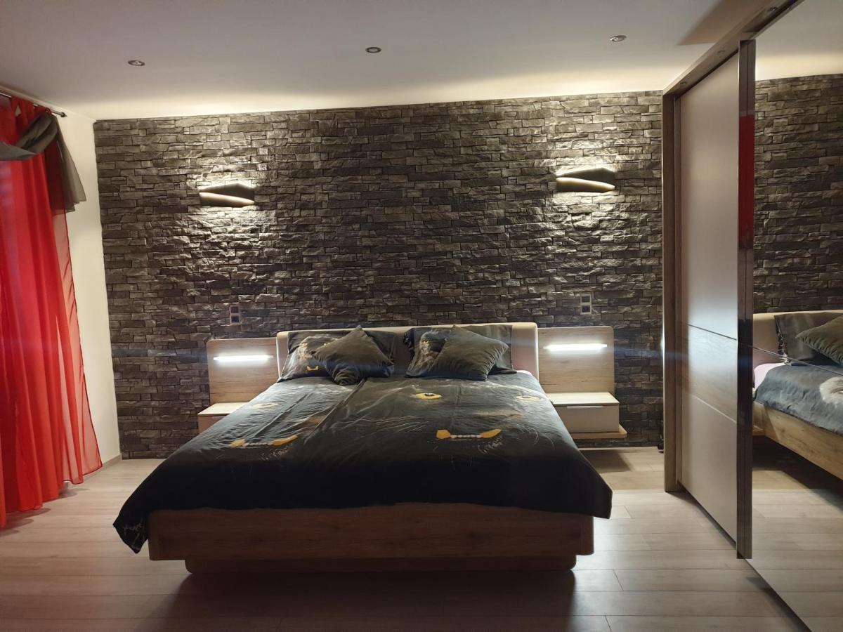 Room Petra In Centertown เซนญ์ ภายนอก รูปภาพ
